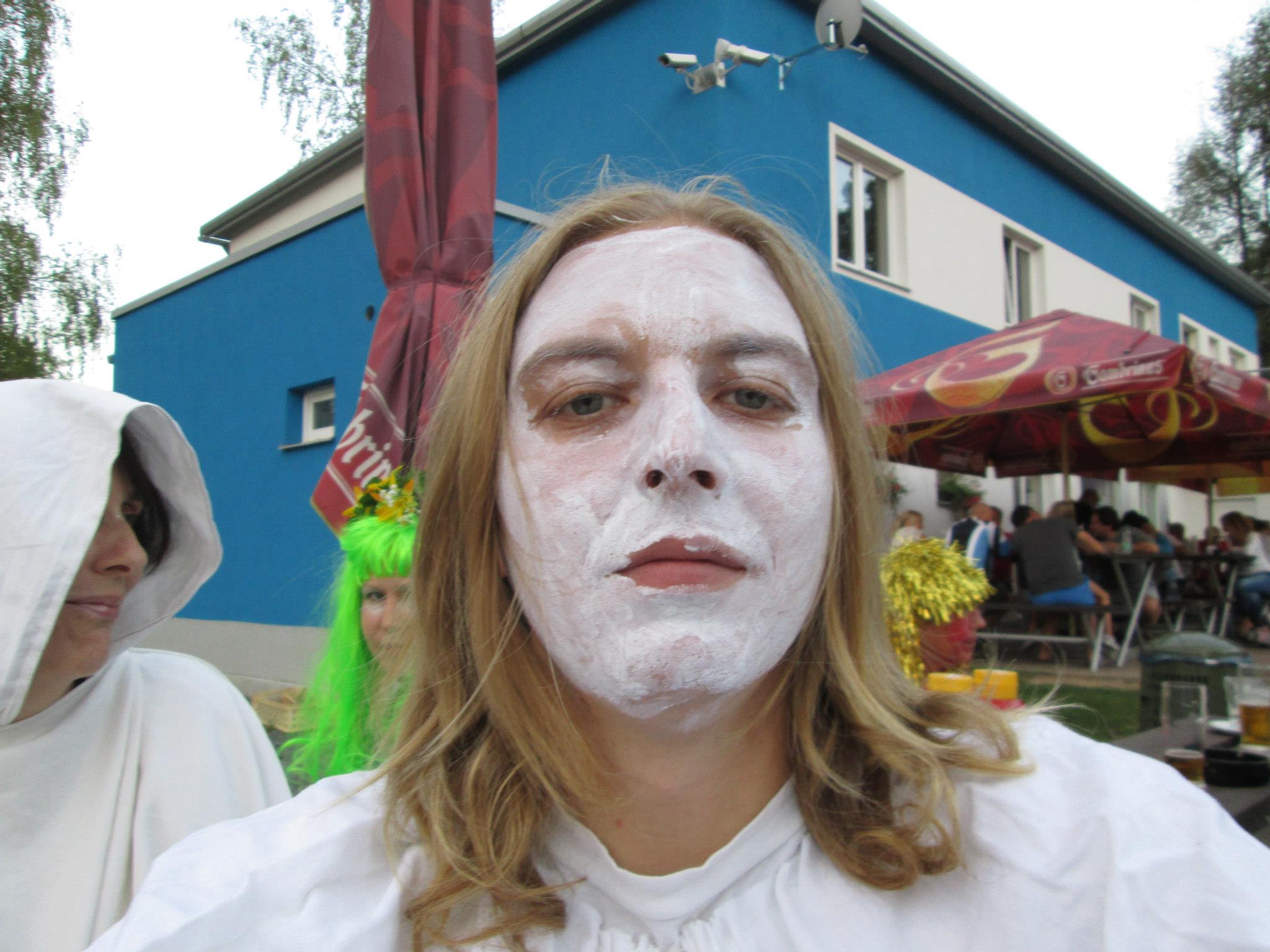 241706_490561374287273_1995439339_o